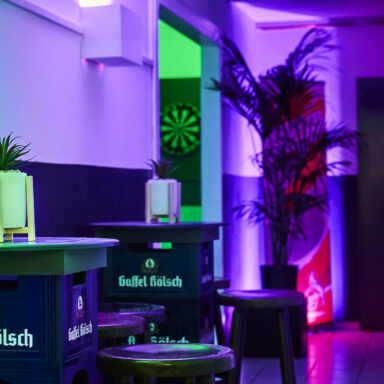 Bild der Bar in der Kickerfabrik Köln, Kickerlocation für Teamevent, Actionevent, Agenturevent oder Weihnachtsfeier Event